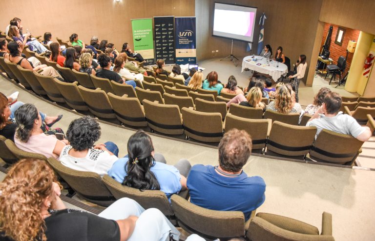 CPE- Actividad y capacitacion en conmemoracion a dia de las mujeres y disidencias - 8M (9)